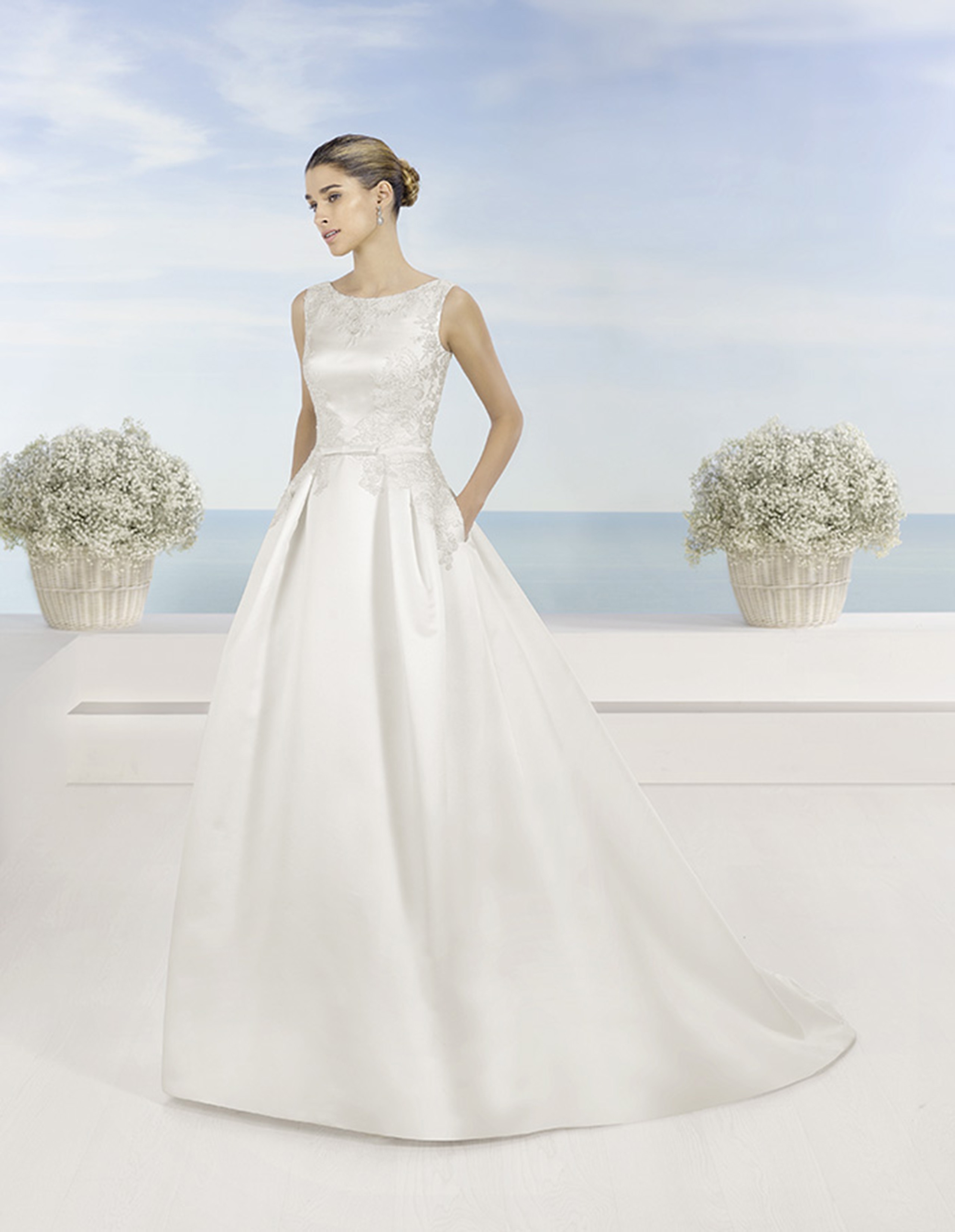 Tenorio Vestido de Luna Novias 2016