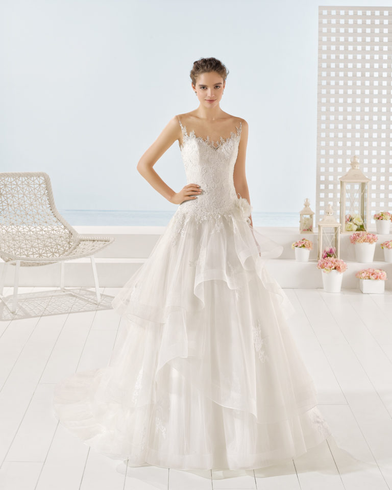 Yelmo Vestido de Luna Novias 2017