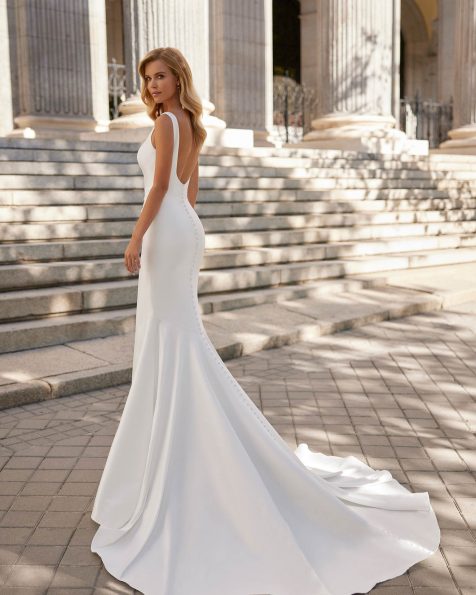 LUNA NOVIAS 2025 COLLECTION | LUNA NOVIAS